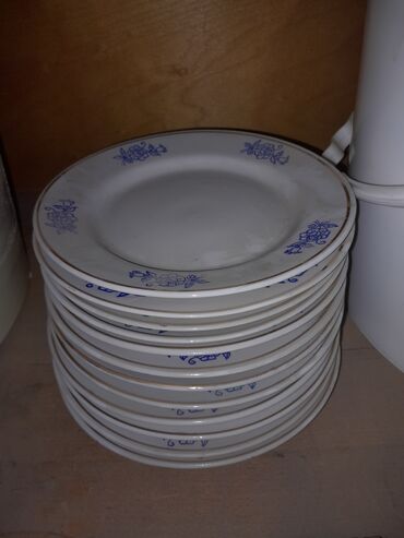 keramika qazanlar: Boşqablar, rəng - Ağ, Keramika, SSRİ