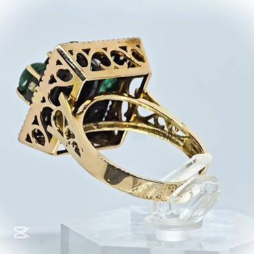 Üzüklər: Üzük, Sarı qızıl, Qranat — 4