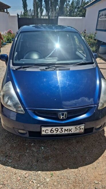 решетка на виндом: Honda Fit: 2002 г., 1.3 л, Автомат, Бензин, Хэтчбэк