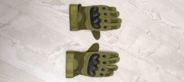 idman elceyleri: Taktiki Motosiklet əlcəkləri – zeytun yaşılı rəngdə. İstifadə