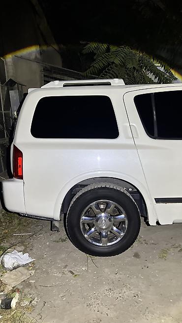 машина infiniti: Infiniti QX56: 2005 г., 5.6 л, Автомат, Газ, Внедорожник — 3
