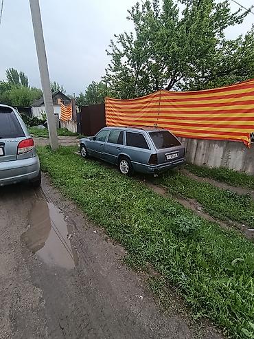 рул мерс 210: Mercedes-Benz E-Class: 1990 г., 2.5 л, Кол менен иштөөчү, Универсал — 2