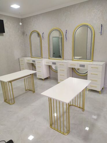 güzgülü salon: Новый, Стол для макияжа, С зеркалом