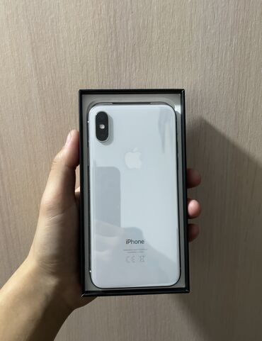 Apple iPhone: IPhone X, Б/у, 64 ГБ, White Titanium, Чехол, 100 %