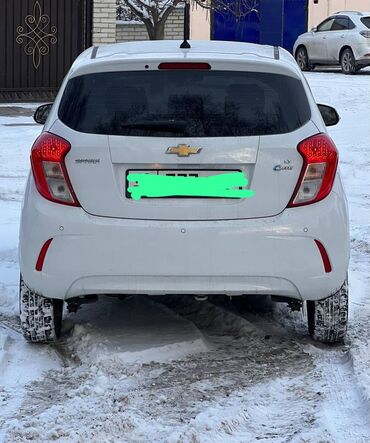 Chevrolet: Chevrolet Spark: 2018 г., 1 л, Автомат, Бензин, Хэтчбэк