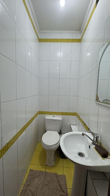 квартира район старый толчок: 3 комнаты, 82 м², Восток-5 мкр 106 серия, 8 этаж, Старый ремонт — 7