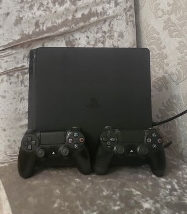 сколько стоит playstation 4: Sony PlayStation 4 Slim konsolu 1TB daxili yaddaş ilə geniş oyun