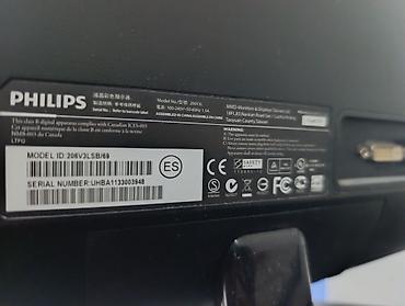 Monitorlar: Monitorlar işlək vəziyyətdə philips və Acer — 3