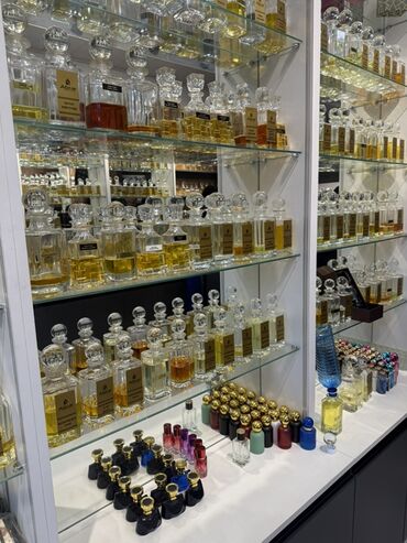 Bijuteriya dəstləri: Qadın bəzək aksesuarları – geniş seçim Məhsullar: - Qızılı tonlarda — 27