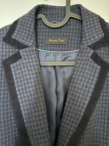 кашемировые: Шерстяной пиджак, Massimo Dutti 
Размер S — 2