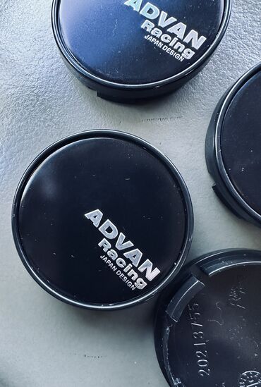 Другие аксессуары для компьютеров и ноутбуков: Колпачки на центральное отверстие колёсных дисков Advan Racing. 4 шт
