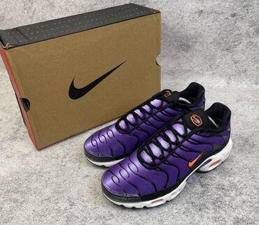 duboke cizme na stiklu: Nike Air Max OG Volt Purple Velicina je predstavijena na