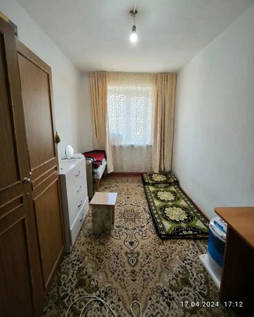 sharf 2 metr: 1 комната, 9 м², Общежитие и гостиничного типа, 4 этаж, Старый ремонт