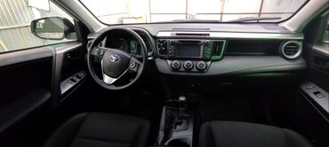 Toyota: Toyota RAV4: 2018 г., 2.5 л, Автомат, Бензин, Кроссовер