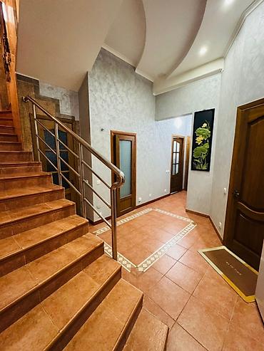 Продажа домов: Дом, 350 м², 6 комнат, Агентство недвижимости, Евроремонт — 16