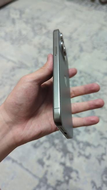 macbook 2017: IPhone 15 Pro Max, 256 ГБ АКБ 83% Телефон не скрывался, на задней — 4