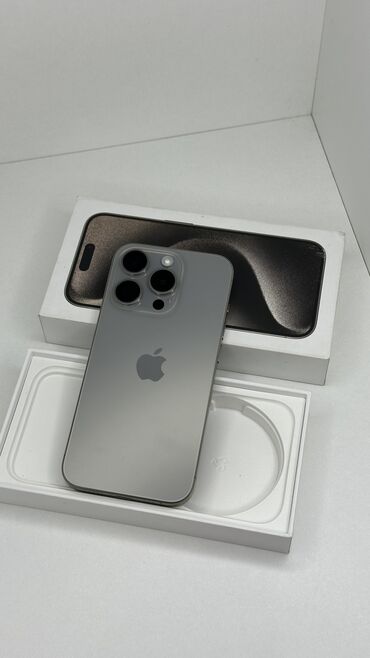 Apple iPhone: IPhone 15 Pro, Б/у, 256 ГБ, Серебристый, Коробка, 100 %