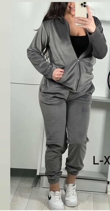 Gornji i donji deo: 🔥Plisane trenerice cotex vrhunski plis vel L xl xxl 3xl 👈3300 din — 2