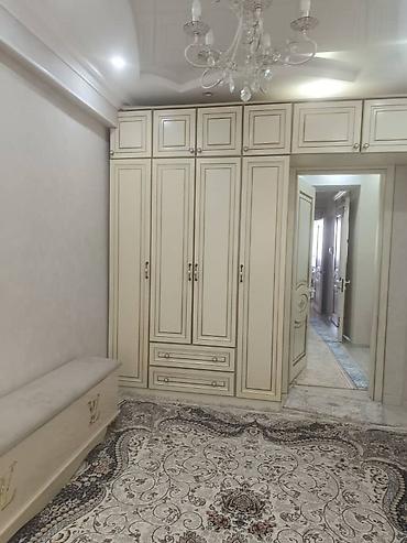 квартира сдаётся: 3 комнаты, Кулатов мкр., Агентство недвижимости, Семейным, от 6 месяцев, С мебелью полностью — 4