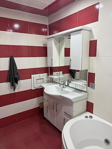 6 mkr: Bakıxanov qəs., 3 otaqlı, Yeni tikili, 120 kv. m — 7