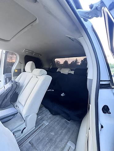 естима 2007: Toyota Estima: 2006 г., 3.5 л, Автомат, Газ, Минивэн — 7