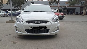 Hyundai: Hyundai Accent: 1.6 l | 2017 il