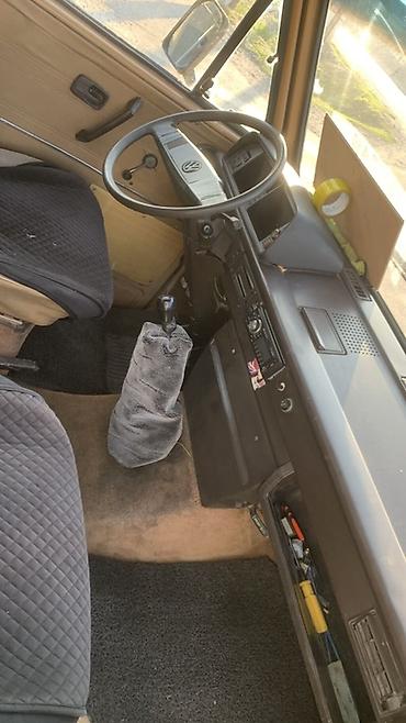 т 25 тракторы: Volkswagen Transporter: 1988 г., Механика, Фургон — 5