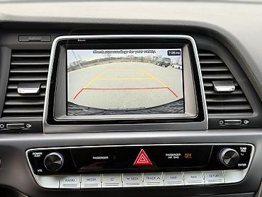 Hyundai: Hyundai Sonata: 2019 г., 2 л, Автомат, Бензин, Седан — 9