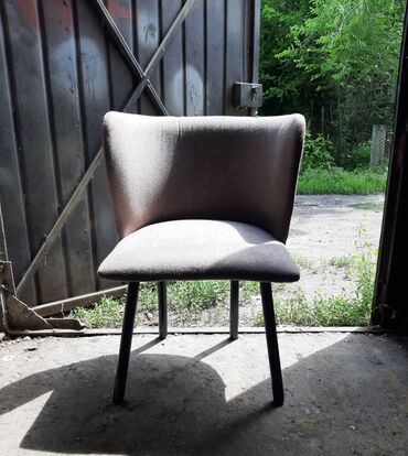 парикмахерское кресло бу: Мякгое кресло-стул, металлический карказ
