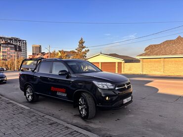 продать машину срочно: Ssangyong Rexton: 2018 г., 2.2 л, Автомат, Дизель, Пикап