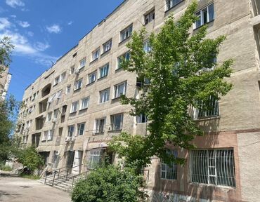 Продажа участков: 3 комнаты, 73 м², Индивидуалка, 3 этаж, Косметический ремонт