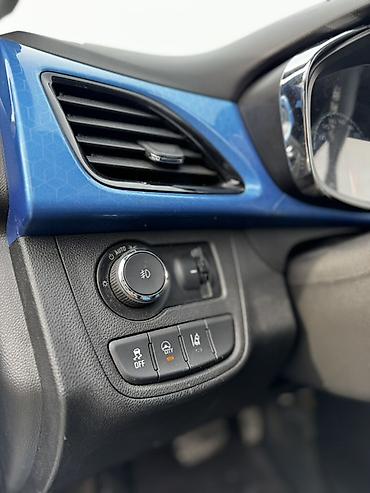 Chevrolet: Chevrolet Spark: 2015 г., 1.4 л, Вариатор, Бензин, Хэтчбэк — 12