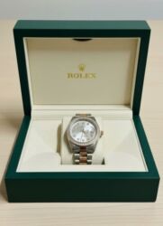 Ručni satovi: Cena:2500din
(Bez kutije) — 2