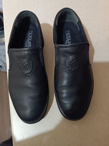 шлепанцы для бассейна: Kişi ayaqqabısı – slip-on model - Brend: Nuyayet (içlikdə loqo yazısı