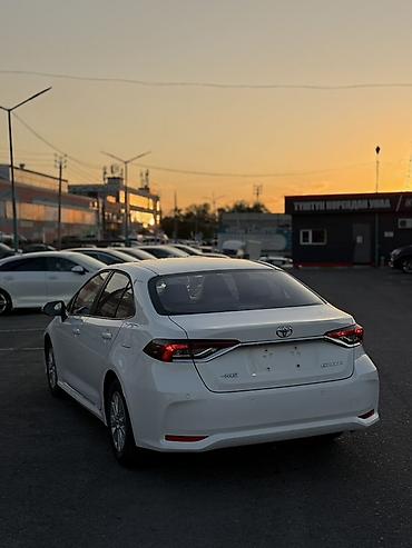 Toyota Corolla: 2023 г., 1.5 л, Автомат, Бензин, Седан