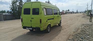 bmv e34: Mercedes-Benz T1: 1991 г., Механика, Дизель, Фургон — 3