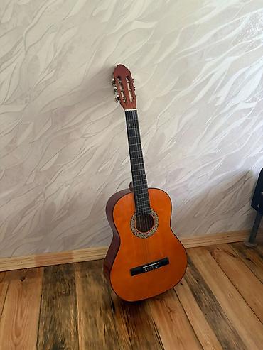 electro gitar: Klassik gitara, Arturia, İşlənmiş, Rayonlara çatdırılma — 9