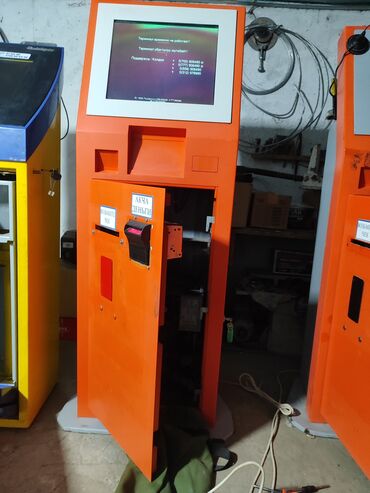 оборудование для фас фуда: Платёжный терминал в металлическом корпусе. Основные характеристики