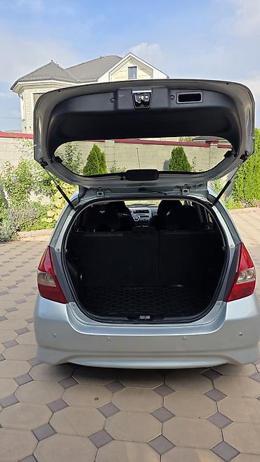 хонда джаз салон: Honda Jazz: 2008 г., 1.4 л, Вариатор, Бензин, Хэтчбэк — 7