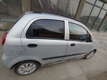 Chevrolet: Chevrolet Spark: 2008 г., 0.8 л, Механика, Бензин, Хэтчбэк — 4