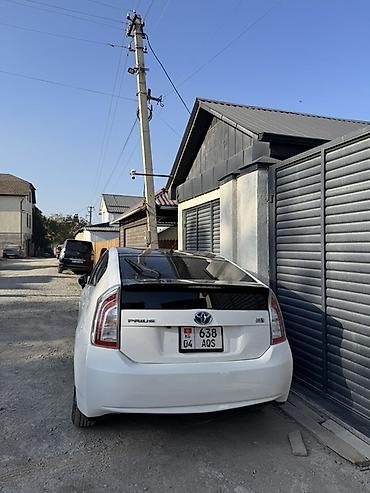 honda crv 1 ош: Toyota Prius: 2015 г., 1.8 л, Автомат, Гибрид, Хэтчбэк — 7