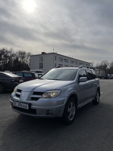 Mitsubishi: Mitsubishi Outlander: 2006 г., 2.4 л, Автомат, Бензин, Кроссовер