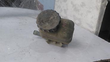 avens: Бачок Toyota 2003 г., Б/у, Оригинал, Япония — 1