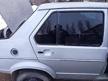 авто вит: Volkswagen Jetta: 1988 г., Седан — 3