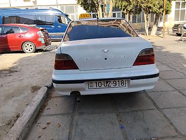 Daewoo: Daewoo Nexia: 1.5 l | 2007 il Sedan — 1