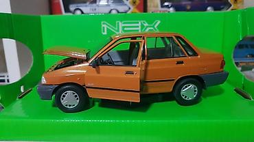 diorama: NEX seriyasından metal model avtomobil kolleksiyası - Miqyas: 1:24 - — 2
