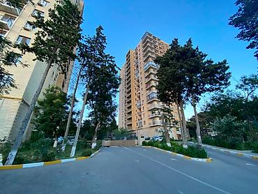 neftcilər ev: 3 otaqlı, Yeni tikili, 105 kv. m — 2