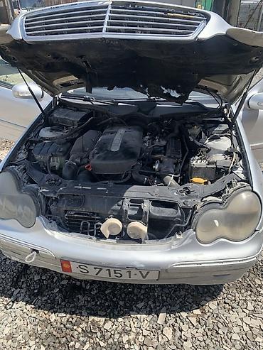балон сешка: Mercedes-Benz C-Class: 2003 г., 2.2 л, Механика, Дизель, Седан — 7