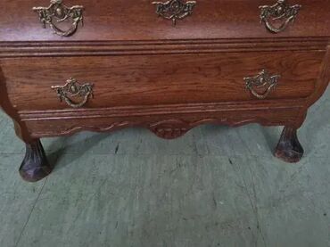 Stilske komode: Komoda u odlicnom stanju. Visina 67 cm Duzina 75 cm Dubina 40 cm na lalafo.rs — 2 Stilske komode: Komoda u odlicnom stanju. Visina 67 cm Duzina 75 cm Dubina 40 cm — 2