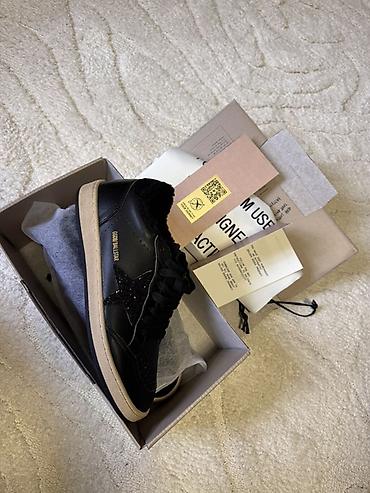 данки sb cr7: Мужские кроссовки, 41, 41.5, 42, Golden Goose, Новый, цвет - Черный — 3